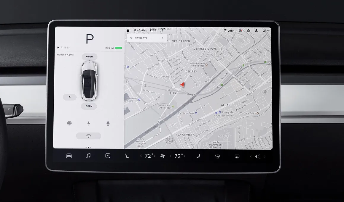 Tesla place the map as the background