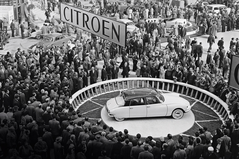 The Citroën DS at the 1955 Paris Motor Show